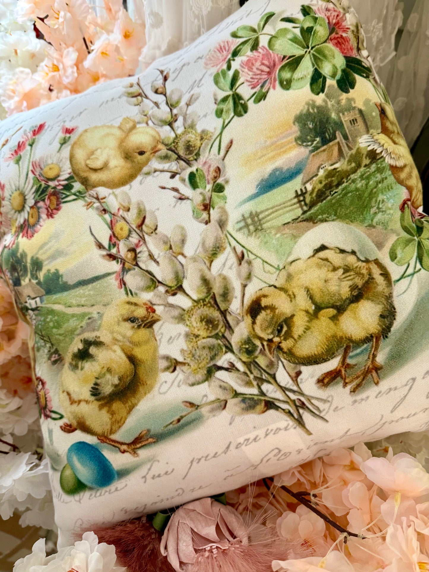 Coussin « Poussins de Pâques »