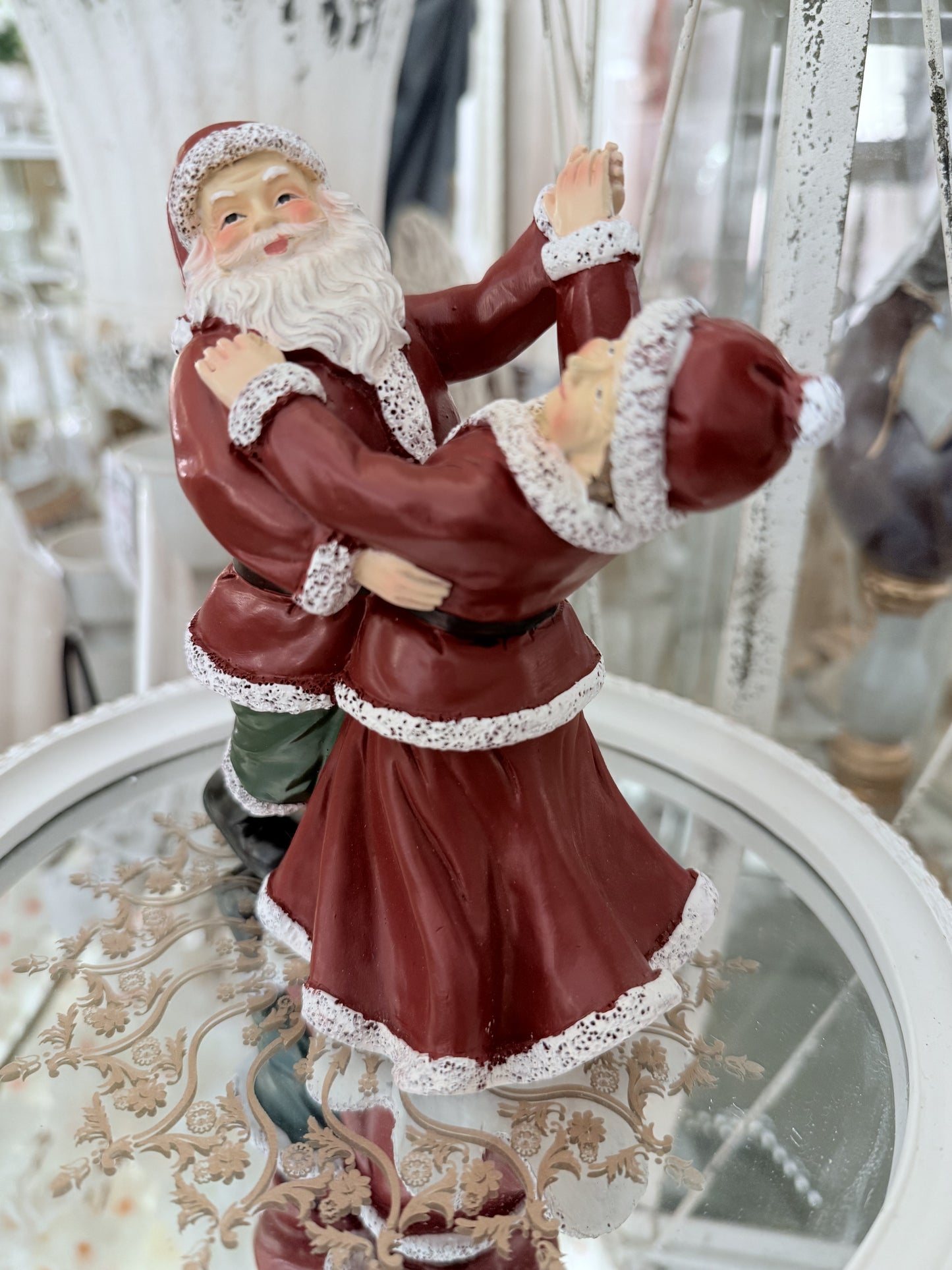 La Valse de Père et Mère Noël