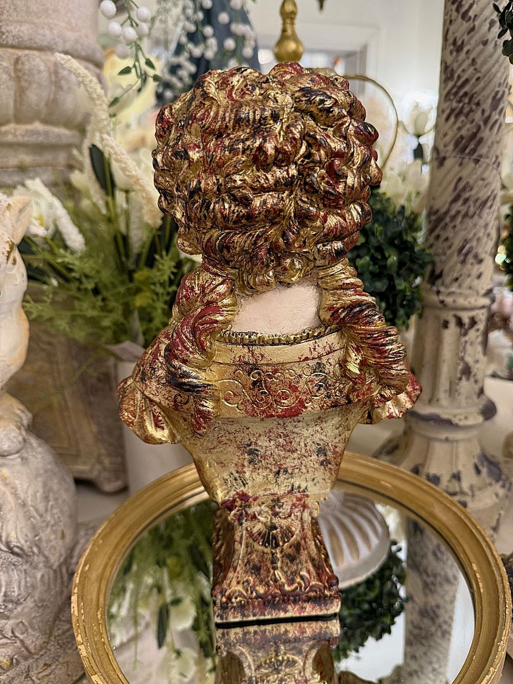 Buste décoratif Comtesse Baroque d’Or, doré et rouge bordeaux, style romantique et shabby chic, décoration de charme féminine