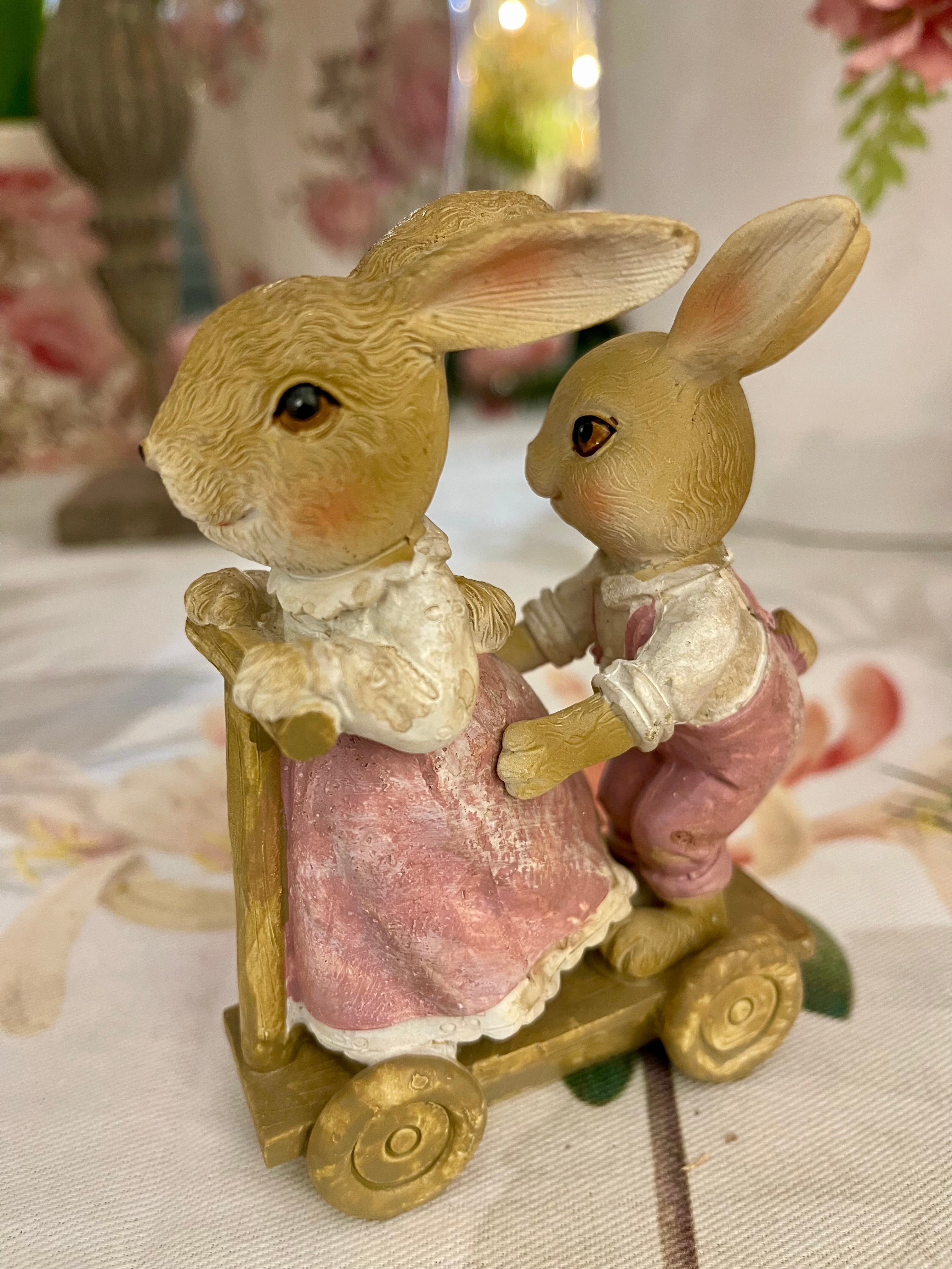 Duo de Lapins Trottinette