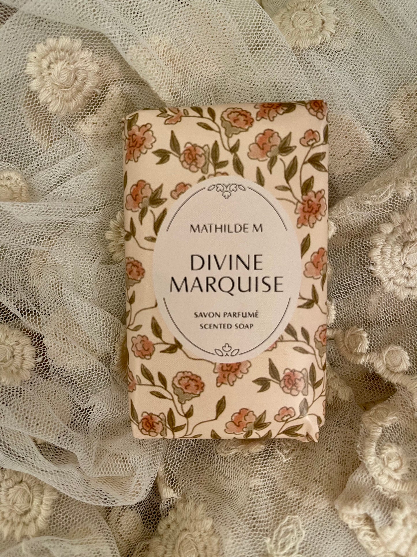 Savon parfumé "Divine Marquise"