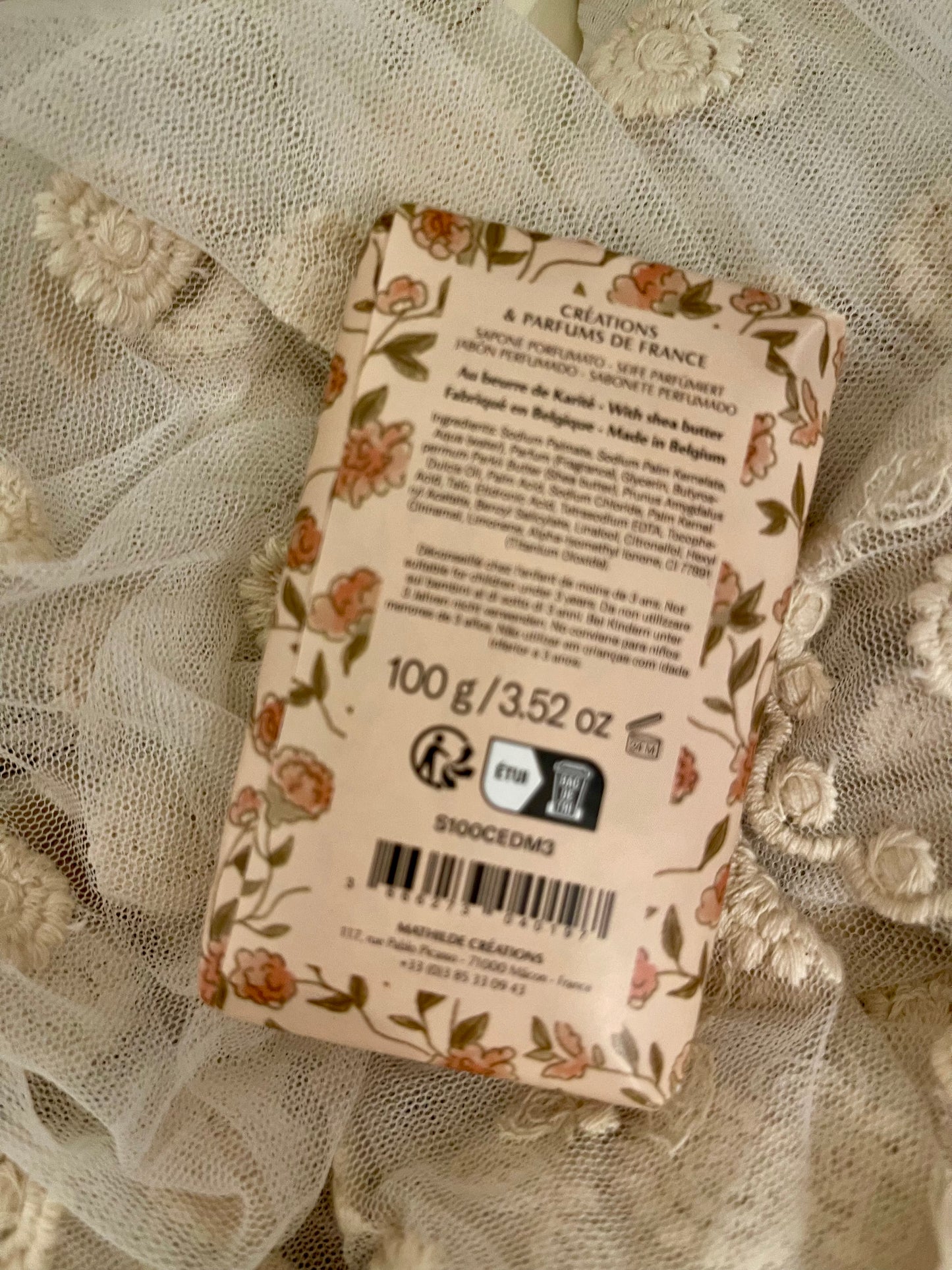 Savon parfumé "Divine Marquise"