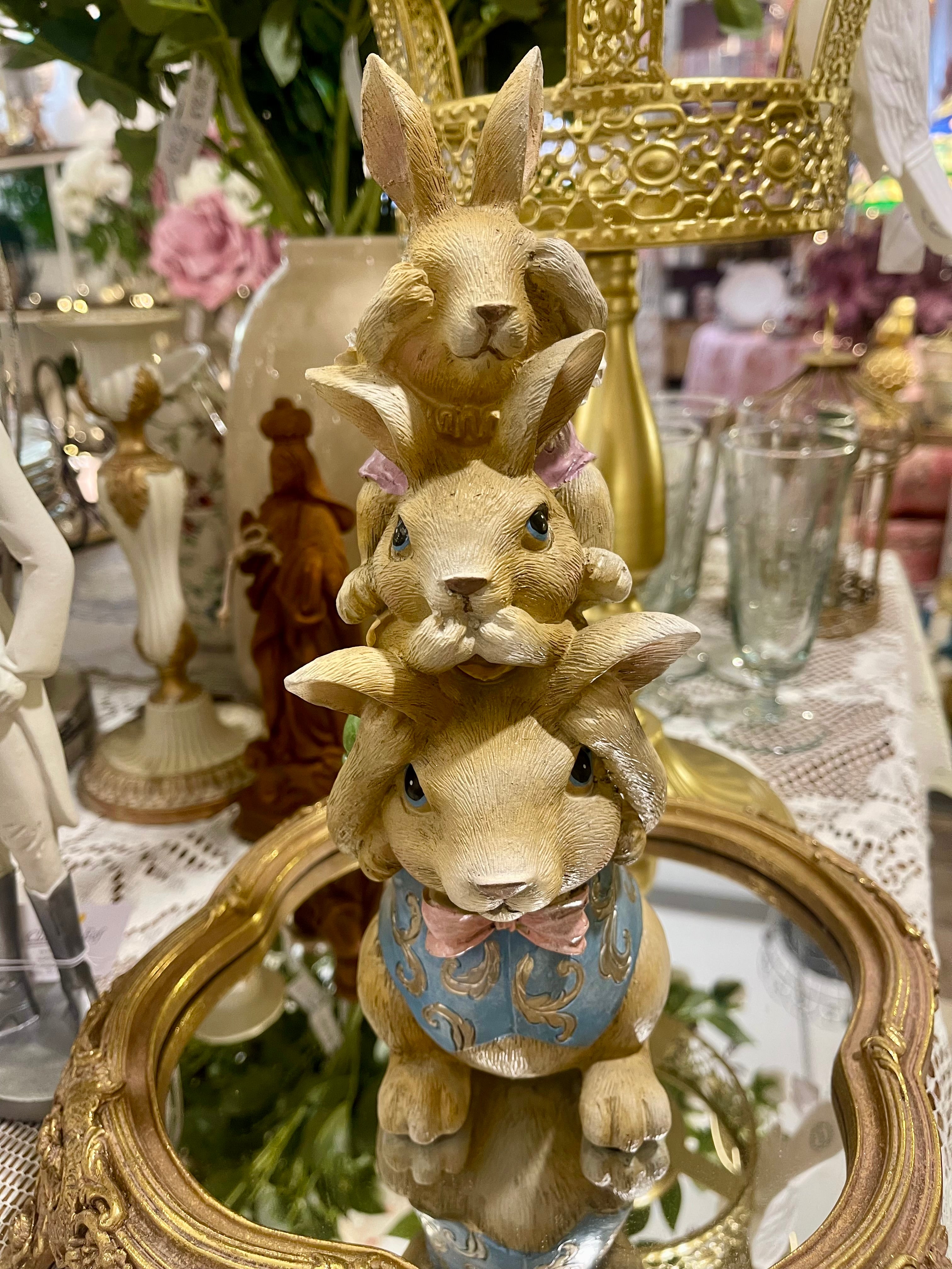 Trio de Lapins Espiègles