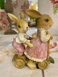 Duo de Lapins Trottinette