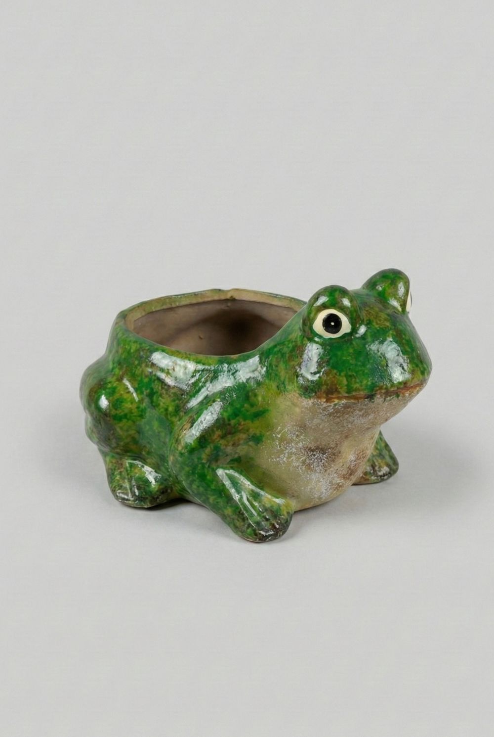 Cache-pot grenouille en terre cuite verte, accessoire de décoration de charme au style shabby chic, ambiance poétique et féérique pour intérieur romantique
