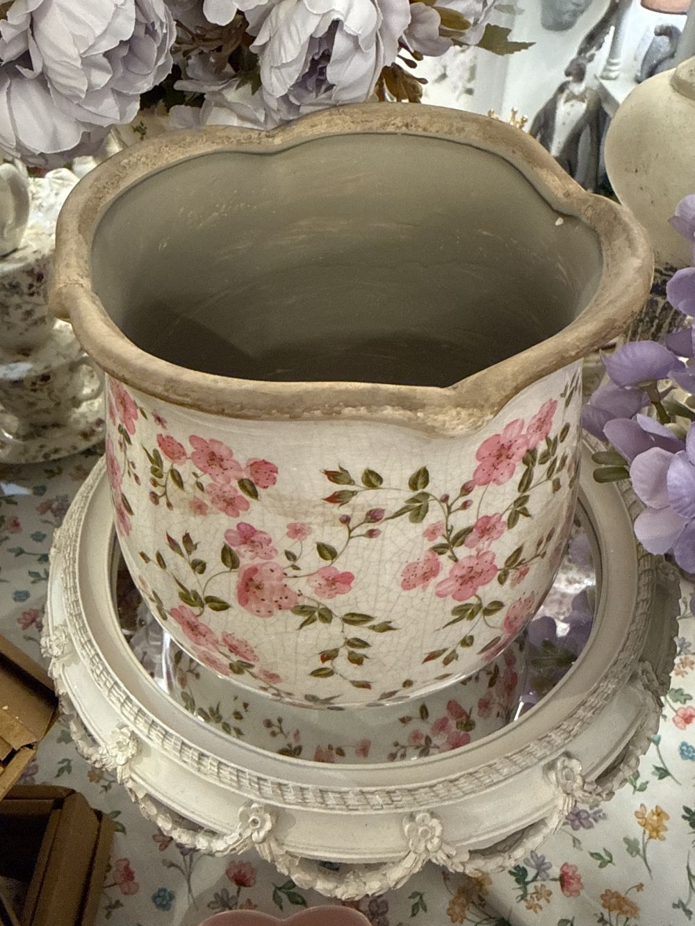Cache-pot Liberty fleuri blanc à motifs roses, cache-pot décoratif shabby chic romantique pour intérieur de charme