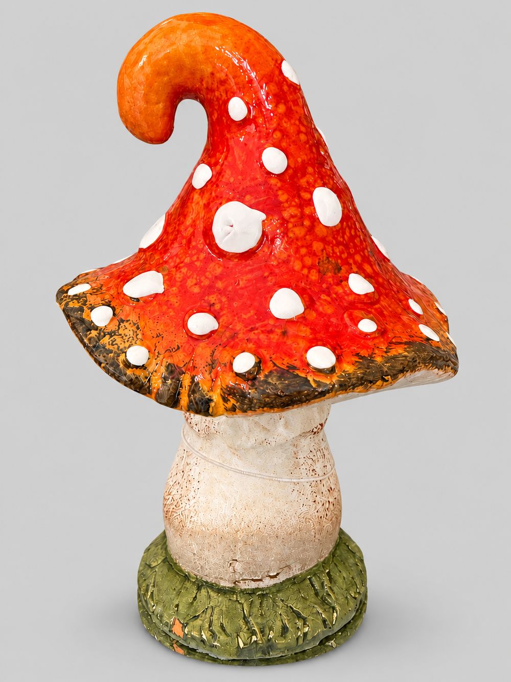 Champignon Alice décoratif en céramique orange rouge à pois blancs, pied beige et style féérique inspiré des contes