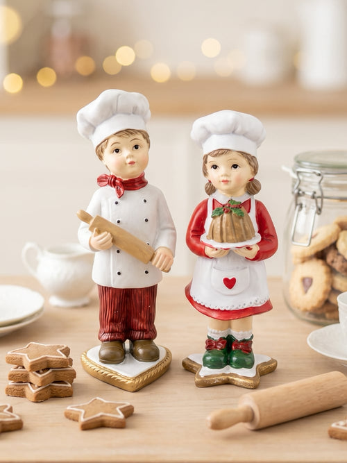 Duo de figurines cuisinier et cuisinière de Noël en situation, décoration rétro et gourmande pour la cuisine