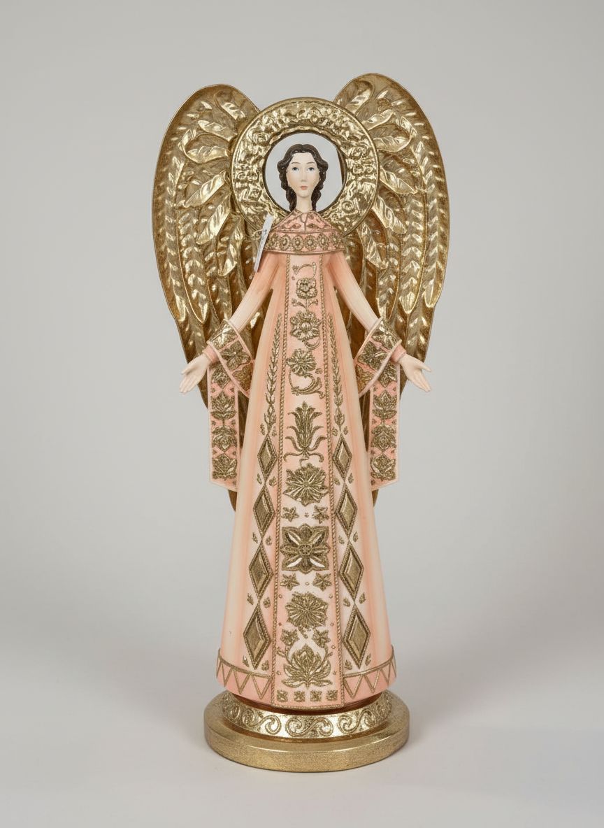 Figurine ange victorien décoratif 47 cm en rose poudré, ivoire et or, style romantique et féérique, idéale pour une décoration de charme