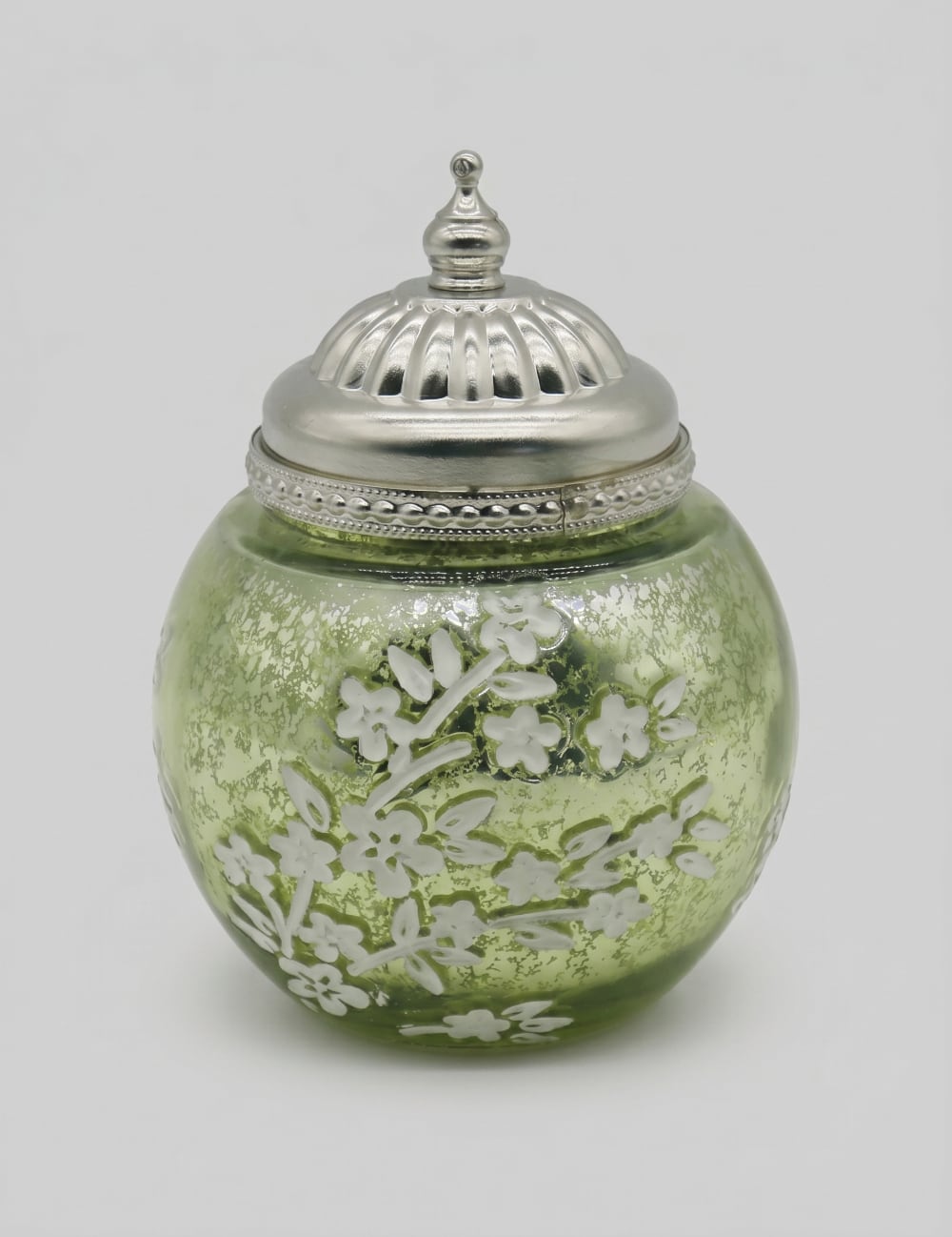 Petite lanterne verte en verre et métal avec éclairage LED, décoration romantique et shabby chic pour créer une ambiance chaleureuse et poétique