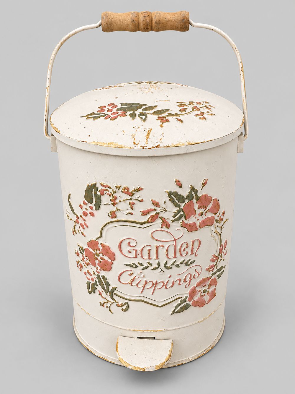 Poubelle à pédale en métal ivoire patiné avec fleurs roses et vertes, style shabby chic et maison de campagne